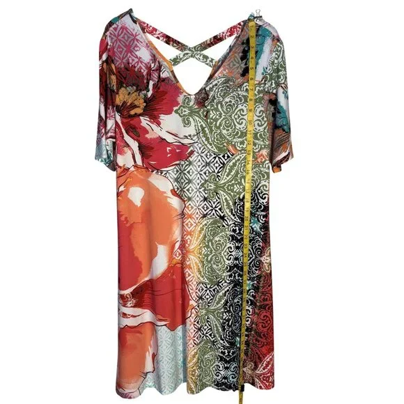Colorful Boho-Style Short Sleeve Dress With V-Neck & Cross Back Chicos 2 = L - Picture 4 of 11